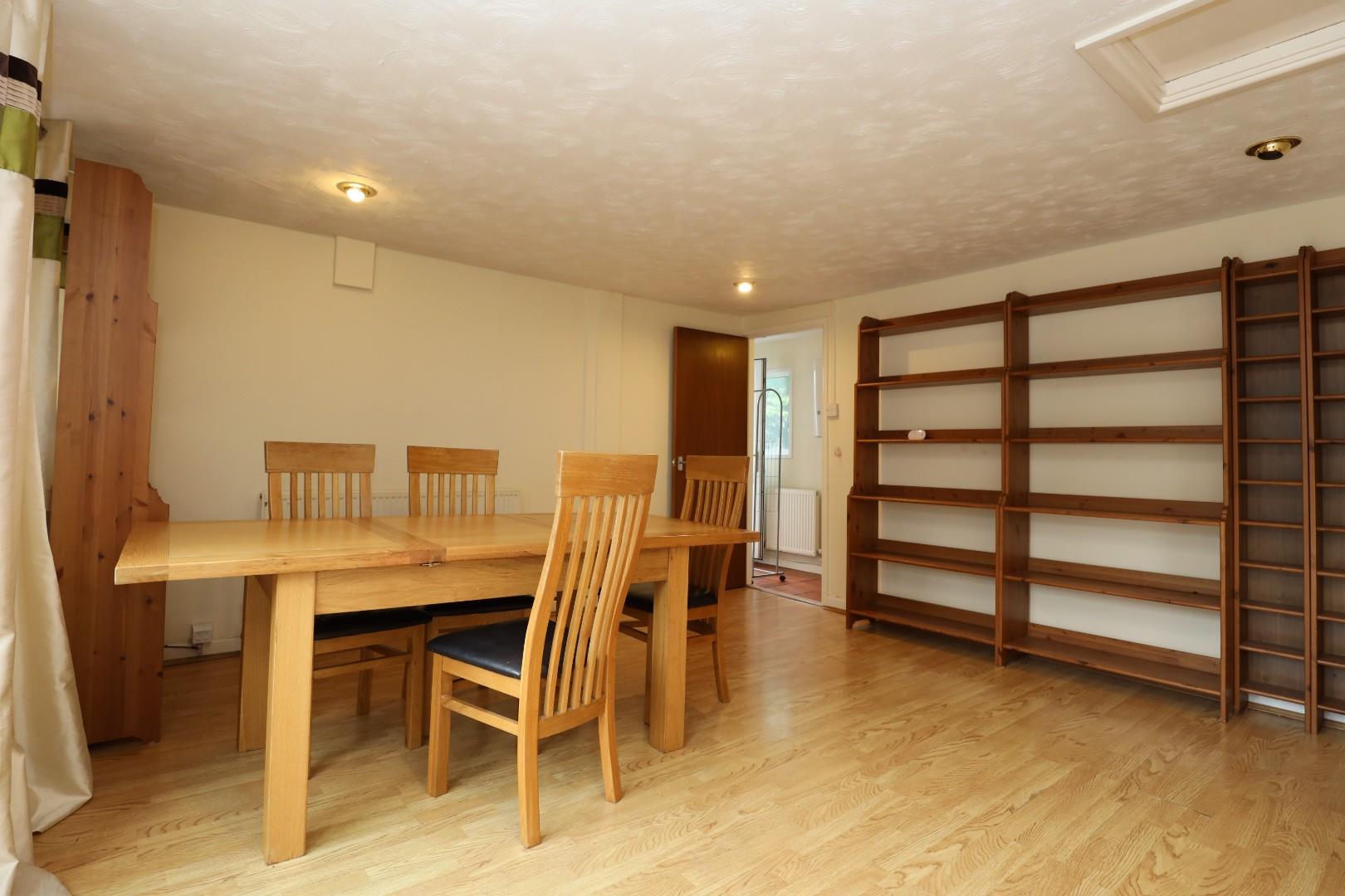 19 Cantref Road, Abergavenny, Mons. NP7 7DL